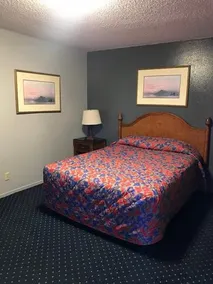 Vince's Motel - Image 5