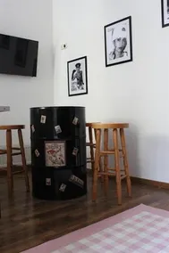 A2 Design Hostel - Image 3