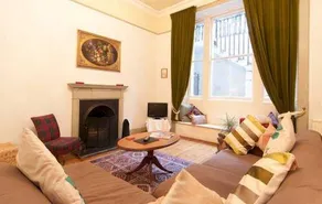 R and R Scotland Apartments - The Rampart - Image 5