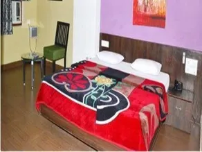 Hotel All Seasons - Image 3