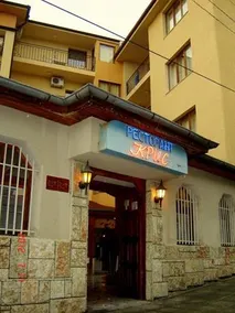 Hotel Chris - Image 2