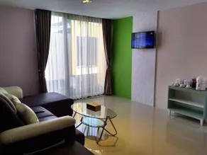 Box Boutique Resort - Image 2