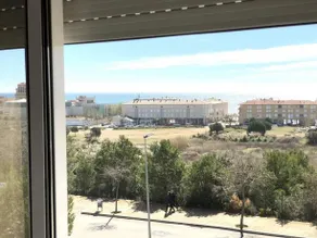 house on the beach - Image 3
