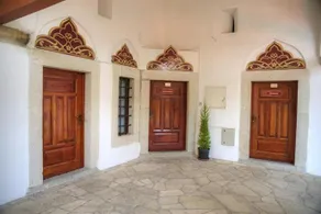 Club Caravanserail - Image 2