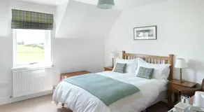 Kintail House - Image 3