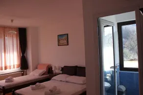 Daskalov Guest House - Image 3