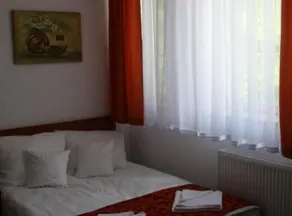 Villa Plaza - Image 4