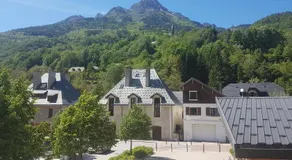Apartment In Allemont - Image 2