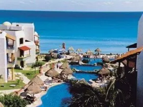 El Pueblito Beach Hotel - Image 2