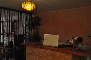 B3 Backpackers - Image 3