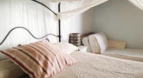Honeymoon Cottage - Image 5