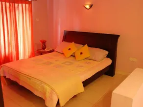 Riverside Holiday Bungalow - Image 3