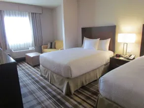Days Inn & Suites by Wyndham Airdrie - Image 4