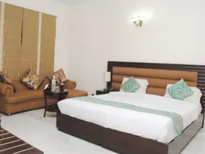 Blue Sapphire Hostel I - Image 2