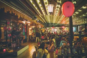 Voswos Garage Hotel - Image 3