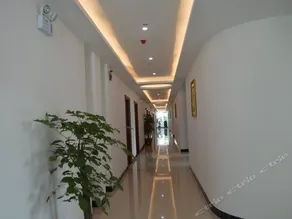 Luofushan Fuxing Hotel - Image 4
