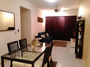 Aireenadelia Guesthouse - Image 5