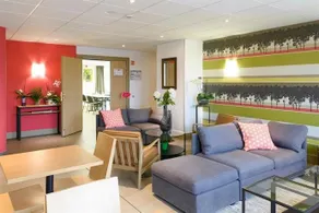 BEST HOTEL REIMS CROIX BLANDIN - Image 5
