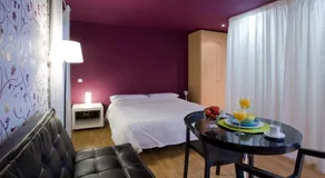 Apartamentos Colon 3000 - Image 3