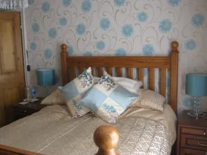 Hillside Bed and Breakfast - Image 5