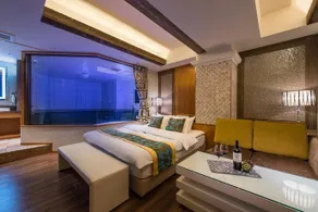 Hotel New York - Image 2