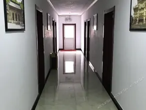 Wutaishan Holiday Inn - Image 2