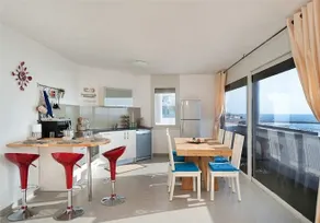 HERBERT SAMUEL - SEAFRONT Luxury 2 BDR w/ parking - Image 3