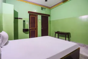 SPOT ON Indra Bhawan Lodge - Image 2