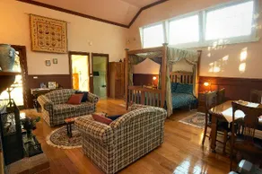 Old School B & B - Image 5