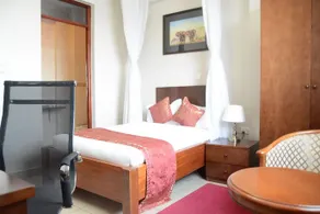 Mash Park Hotel - Image 5