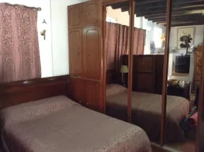 Charming Duplex House - Image 4