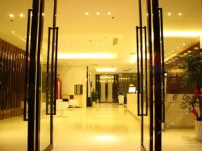 CC Inn Yueyang Baling Diddle Road Walking Street - Image 3
