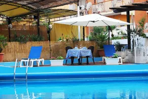 Hotel Flamingo - Image 2