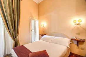 Hotel City - Image 5