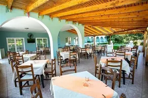 Hotel Eleni Ammoudia - Image 4