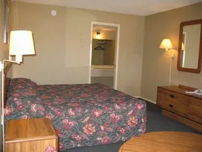 Texoma Inn - Image 5