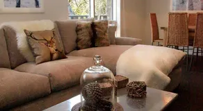 Karas Apartments - Image 2
