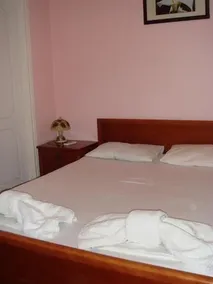 Aleka's House - Image 5