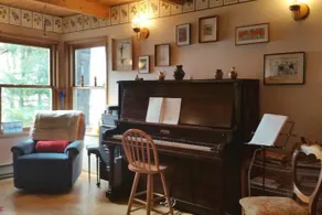 Dolphin House  Bed & Breakfast - Image 3