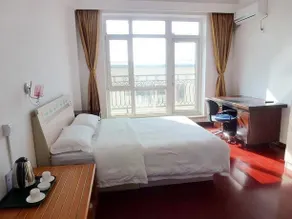 Lvshun Hot Spring Holiday Hotel - Image 5