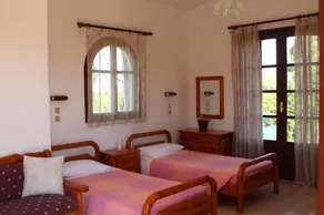 Sunset Beach Studio - Image 4