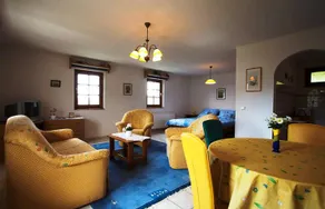 Apartmanhaz A Hazaterohoz - Image 5