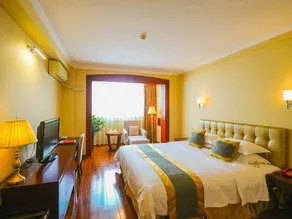 Sichuan Chaoyang Lake Hotel - Image 3