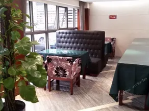 FENGHUA HOTEL - Image 5