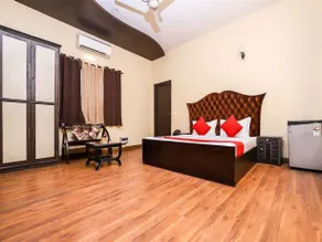 Royal Town By OYO Rooms - Image 2
