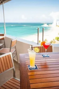 San Juan Water & Beach Club - Image 4