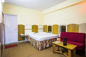 Hotel Satkaar - Image 3