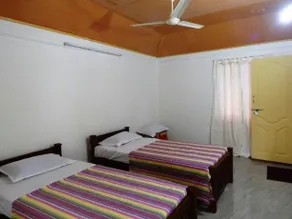 Rock Inn Munnar - Image 2