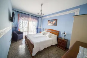 Magnolia House - Image 3
