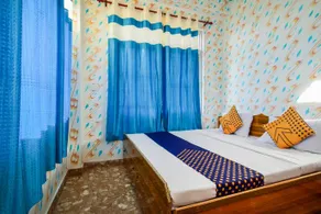 OYO 68471 Hotel Hill Star - Image 5